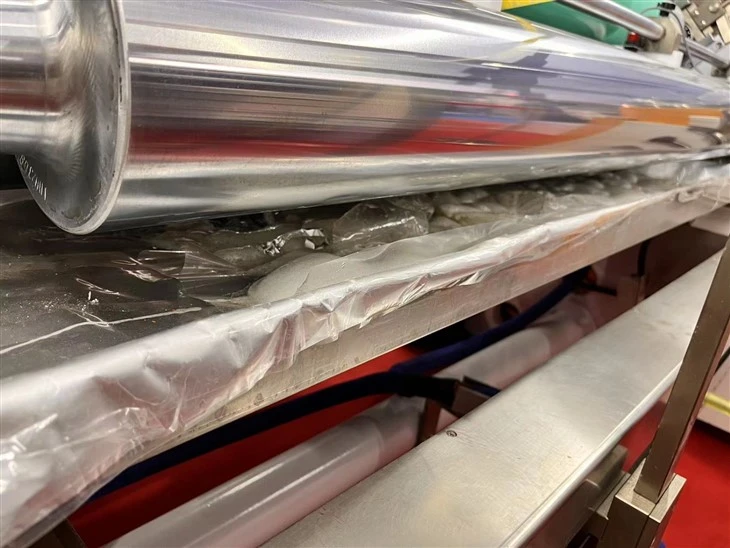 Mulching Modes Solventless Laminating Machine